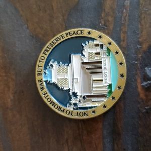 🌲U S Army War College Challenge Coin